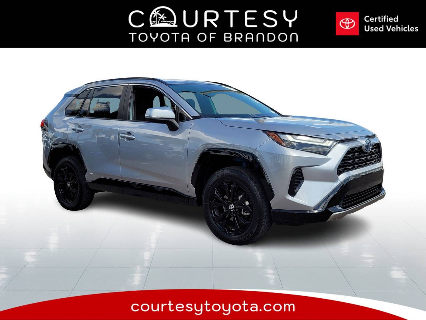 2024 Toyota RAV4 Hybrid SE — SUV — 5,930 mi — Tampa, FL