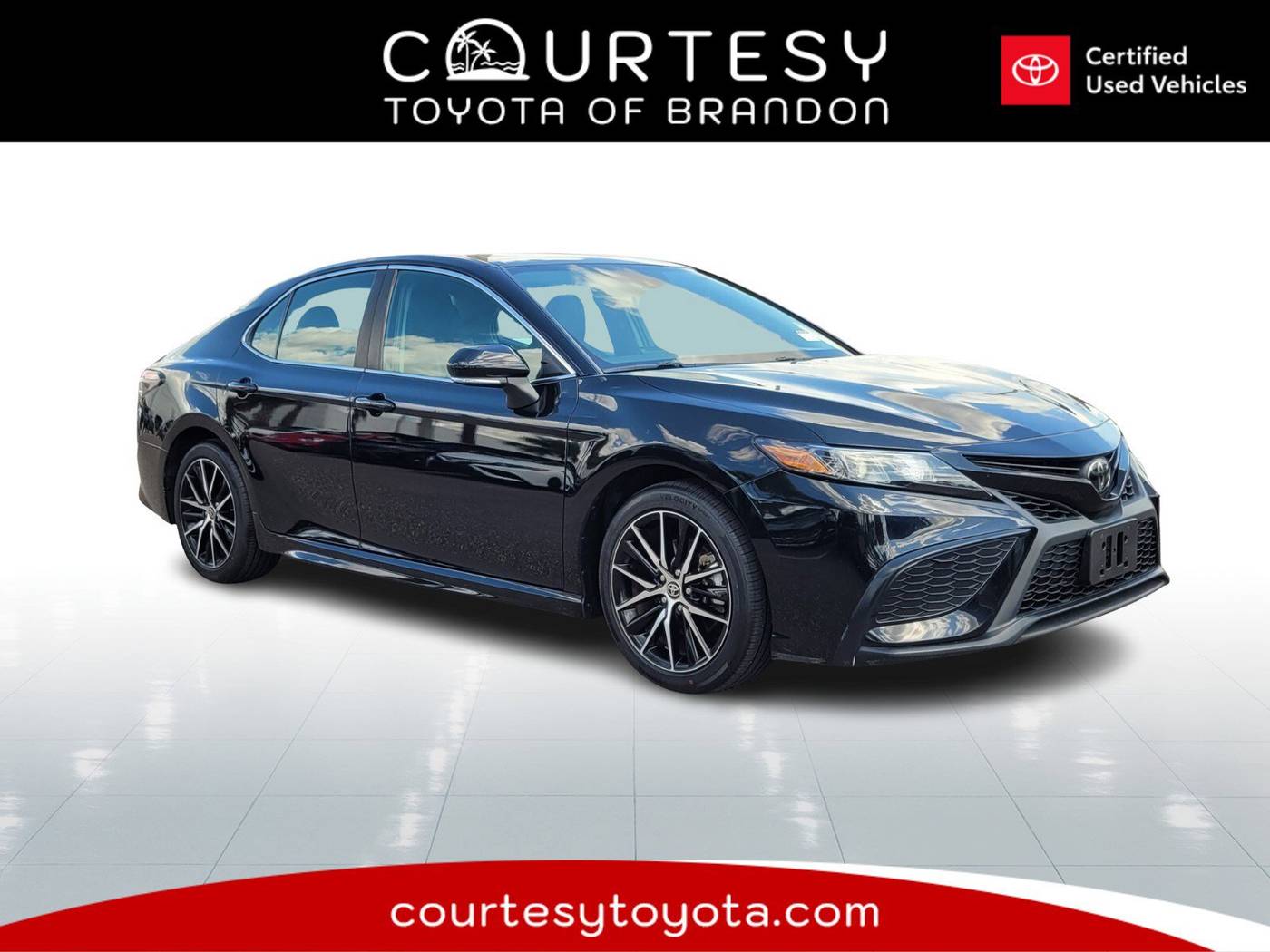 2023 Toyota Camry SE — Sedan — 58,077 mi — Tampa, FL