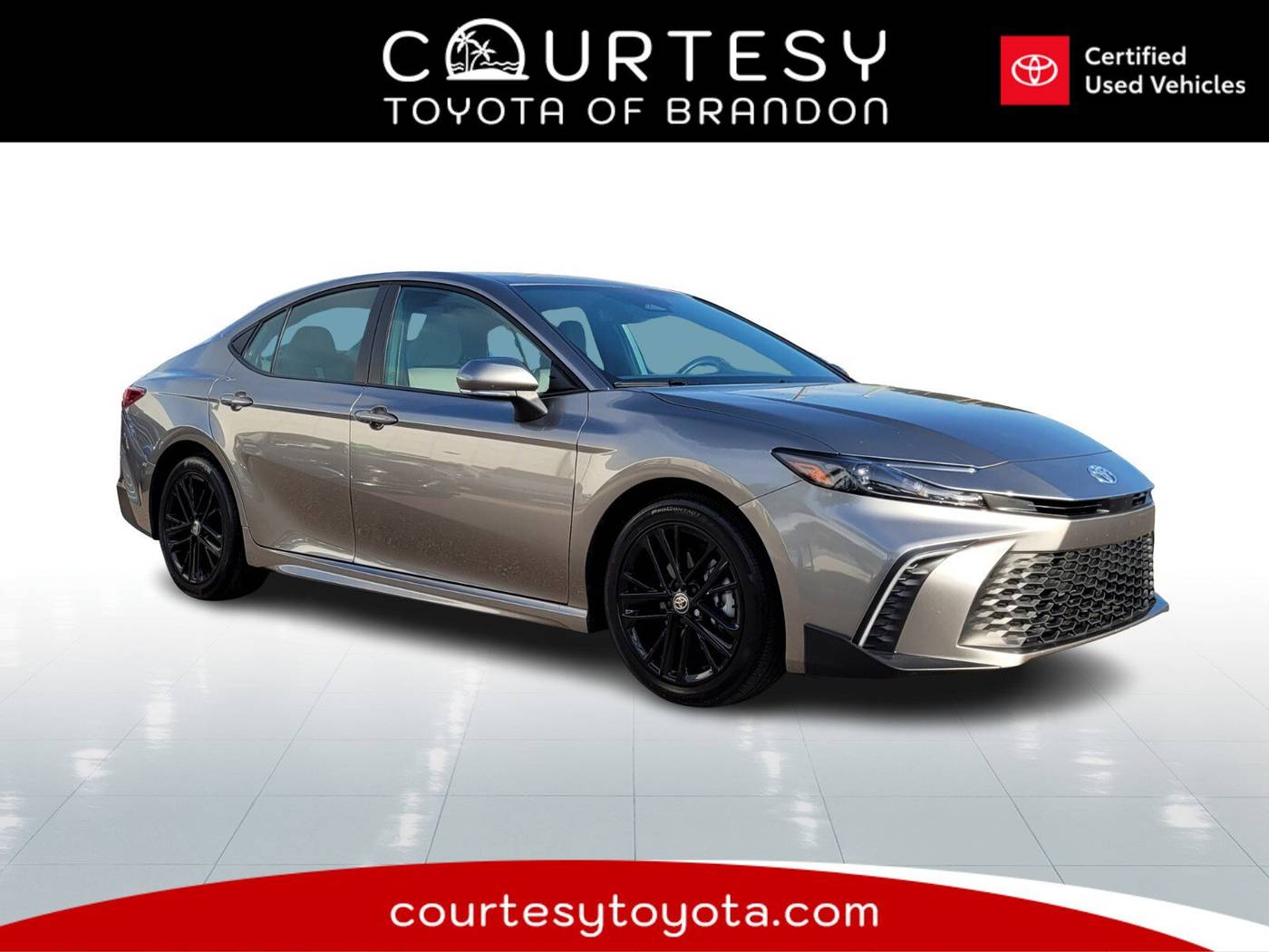 2025 Toyota Camry SE — Sedan — 3,040 mi — Tampa, FL