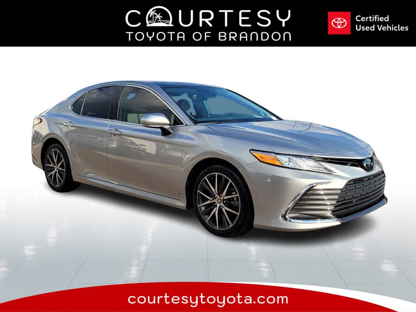 2023 Toyota Camry XLE V6 — Sedan — 43,223 mi — Tampa, FL