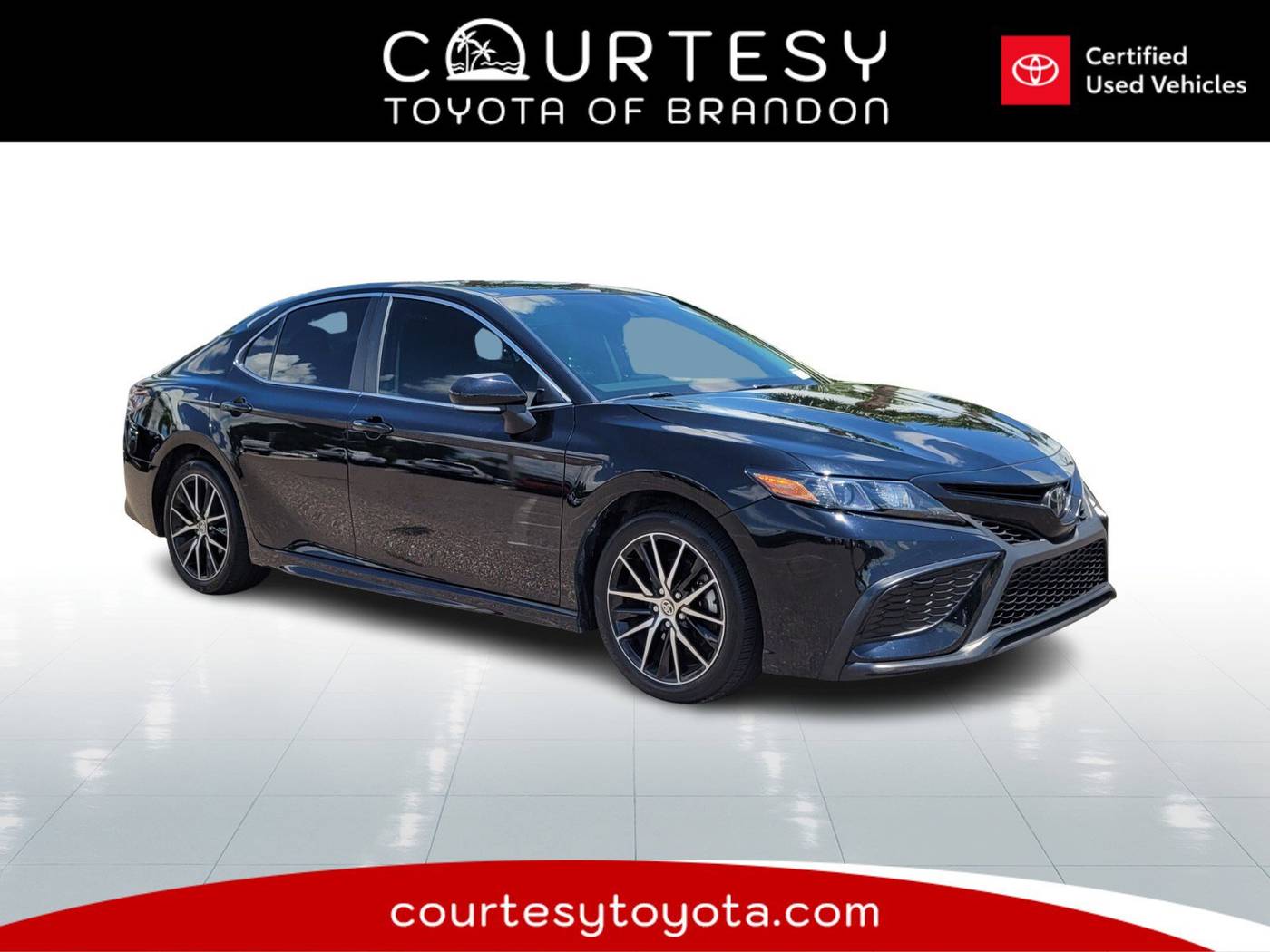 2024 Toyota Camry SE — Sedan — 19,398 mi — Tampa, FL