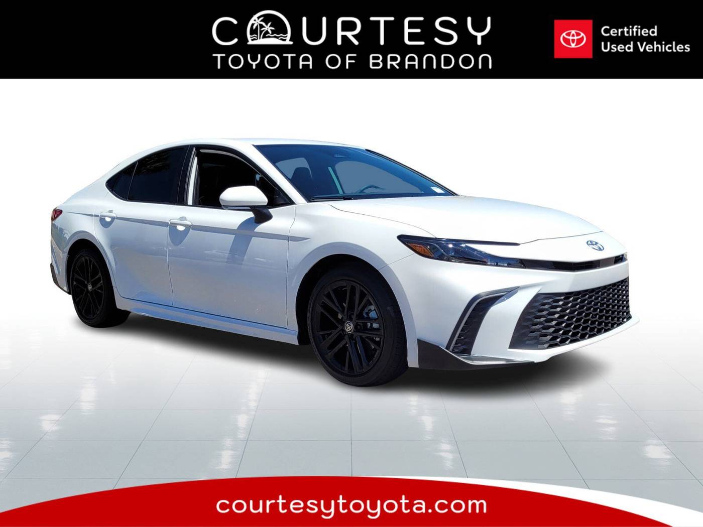 2025 Toyota Camry SE — Sedan — 2,324 mi — Tampa, FL