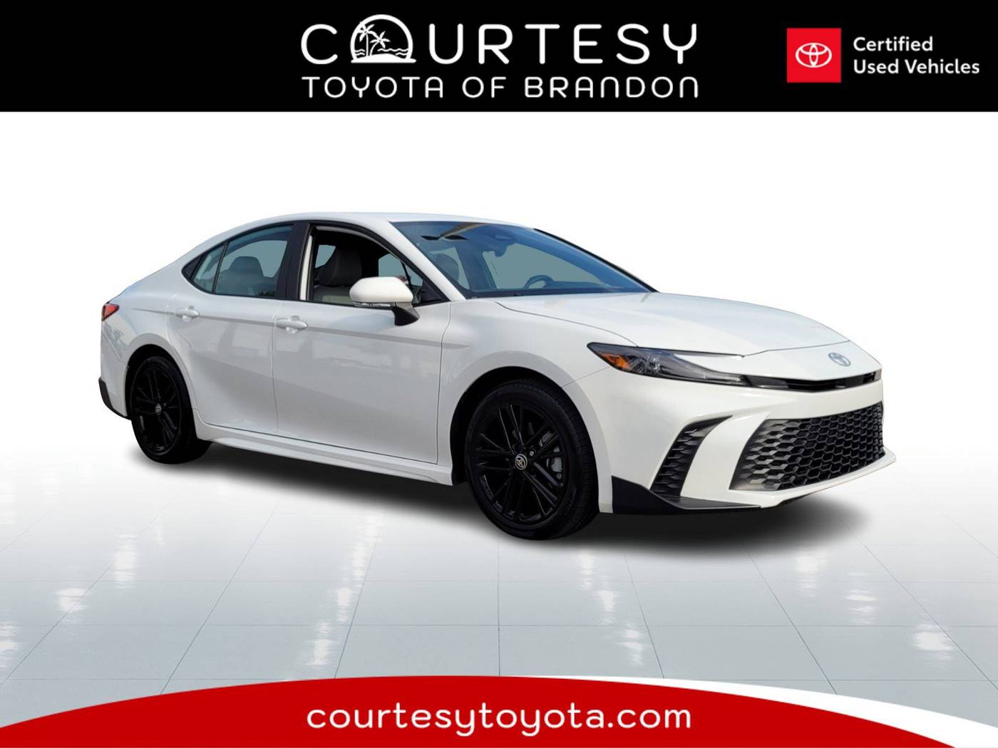 2025 Toyota Camry SE — Sedan — 4,152 mi — Tampa, FL