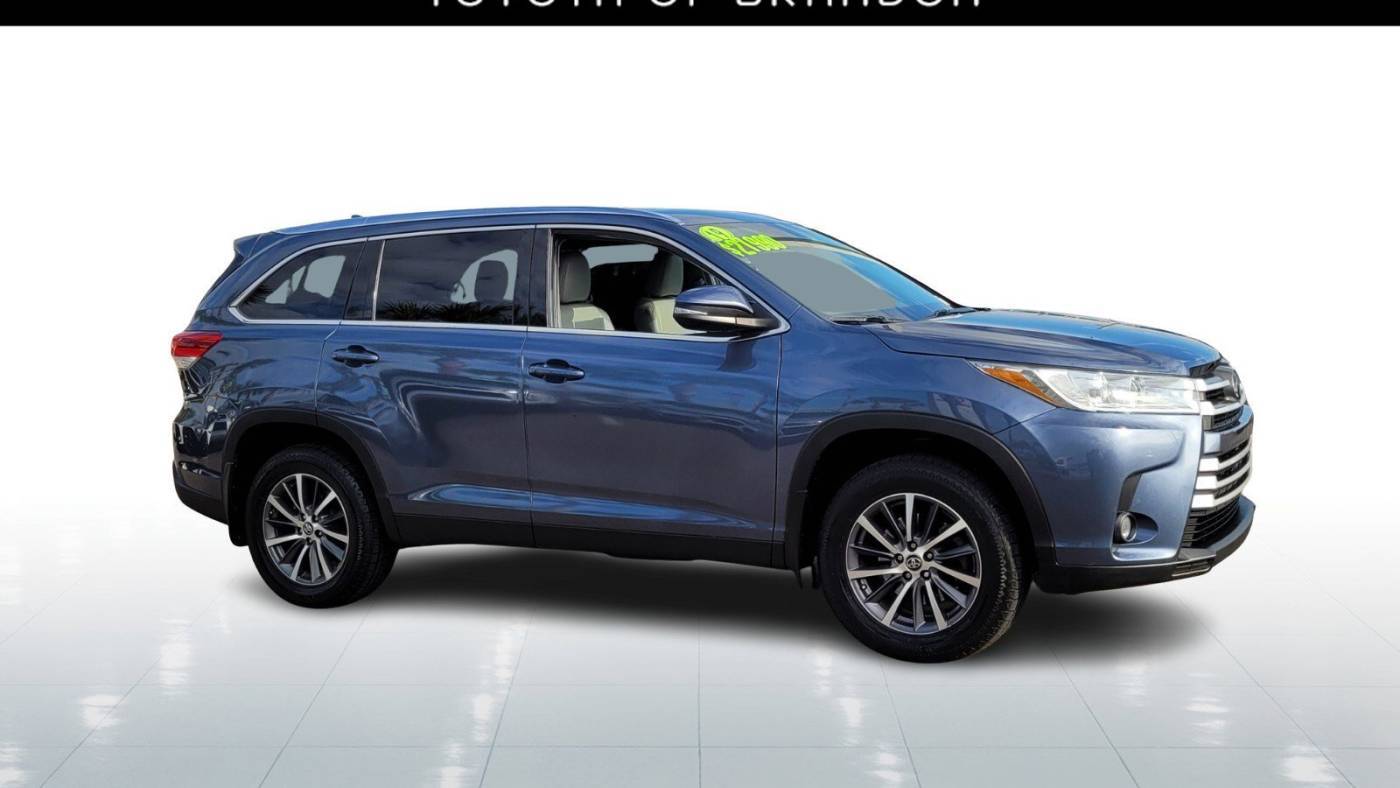 2019 Toyota Highlander XLE — SUV — 69,619 mi — Tampa, FL