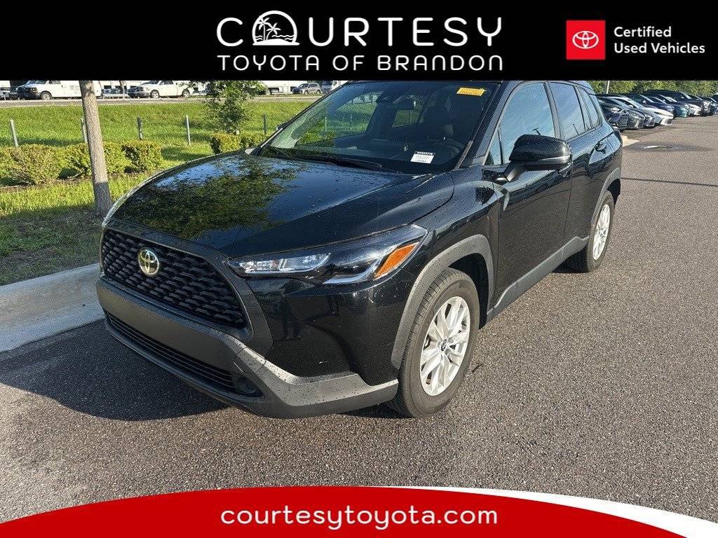 2022 Toyota Corolla Cross LE — SUV — 40,395 mi — Tampa, FL