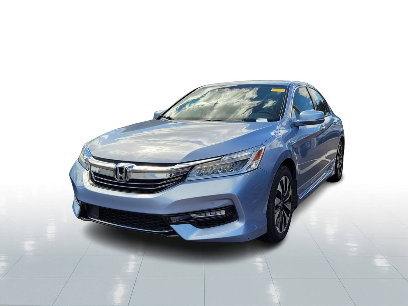 2017 Honda Accord Hybrid Touring — Sedan — 67,853 mi — Tampa, FL