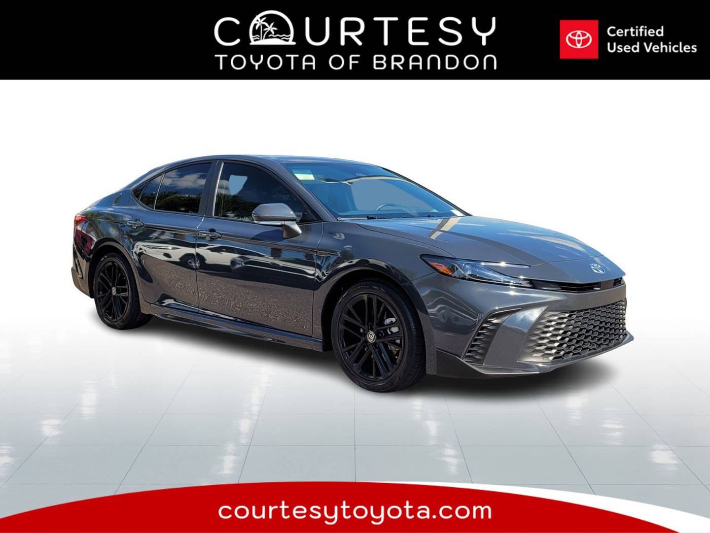 2025 Toyota Camry Hybrid SE — Sedan — 35,695 mi — Tampa, FL