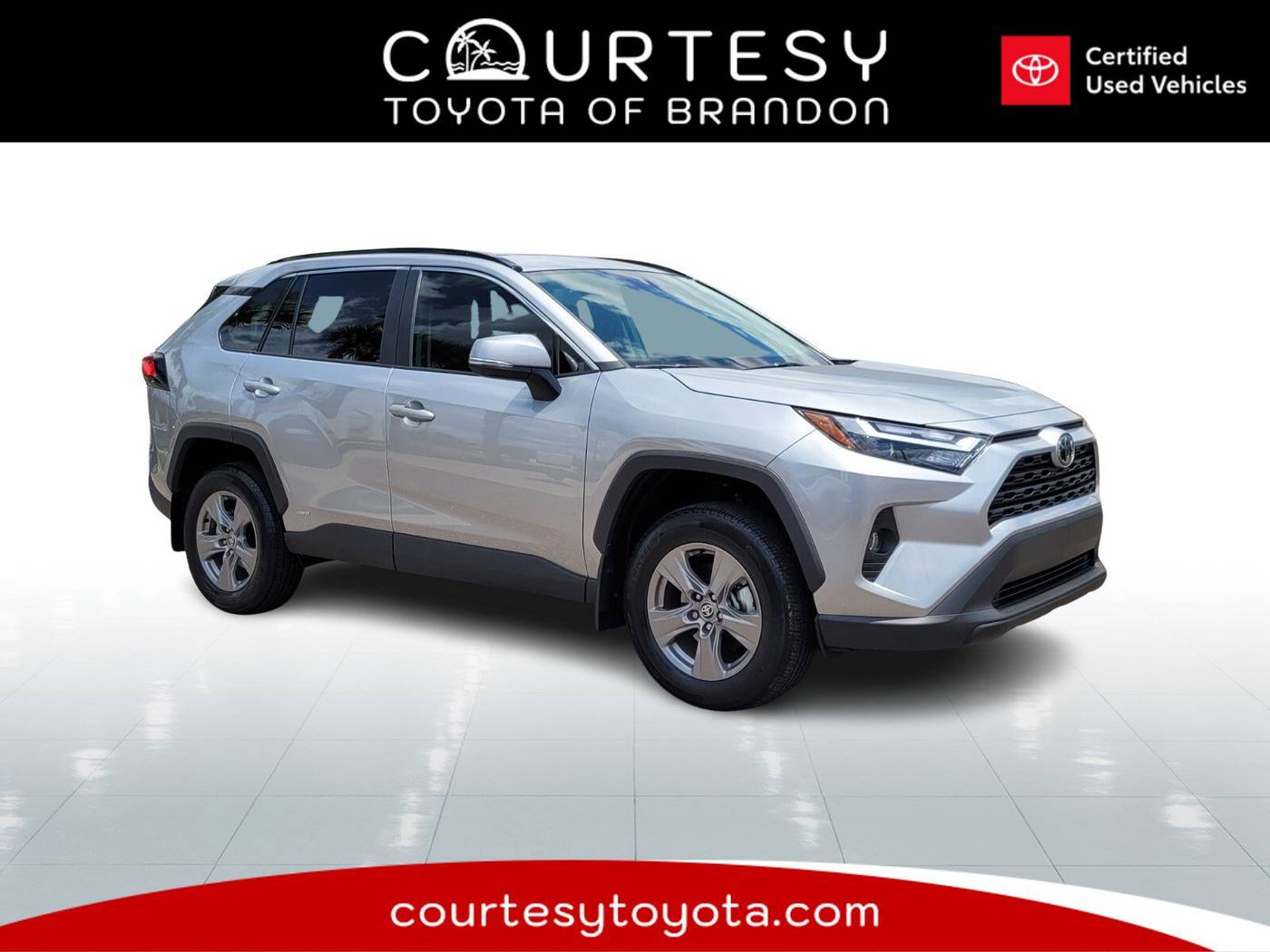 2025 Toyota RAV4 Hybrid XLE — SUV — 3,623 mi — Tampa, FL