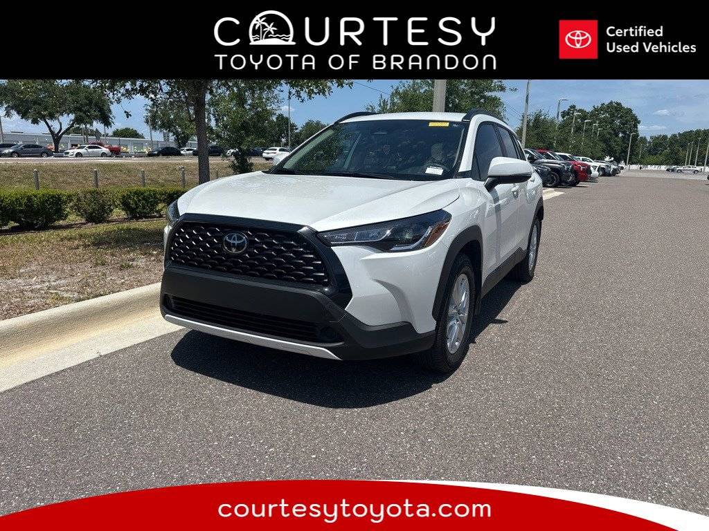 2024 Toyota Corolla Cross LE — SUV — 14,209 mi — Tampa, FL