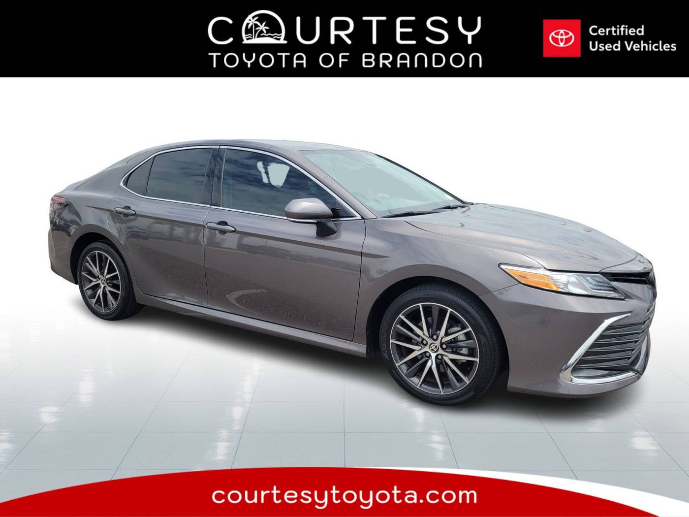 2022 Toyota Camry XLE — Sedan — 22,655 mi — Tampa, FL