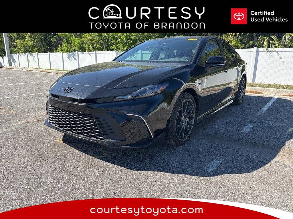 2025 Toyota Camry SE — Sedan — 1,410 mi — Tampa, FL