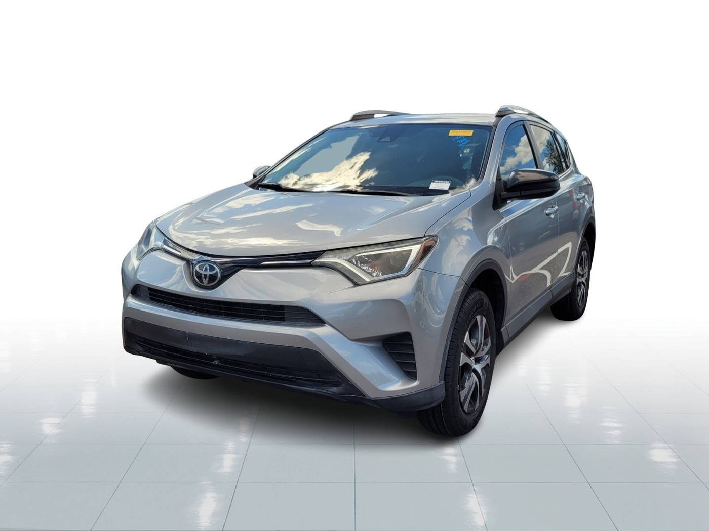 2018 Toyota RAV4 LE — SUV — 83,846 mi — Tampa, FL