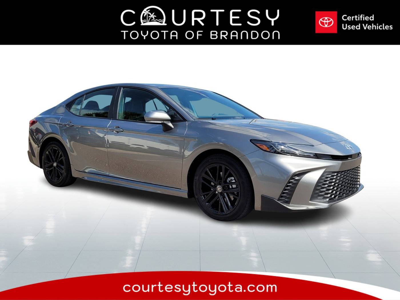2025 Toyota Camry SE — Sedan — 1,408 mi — Tampa, FL
