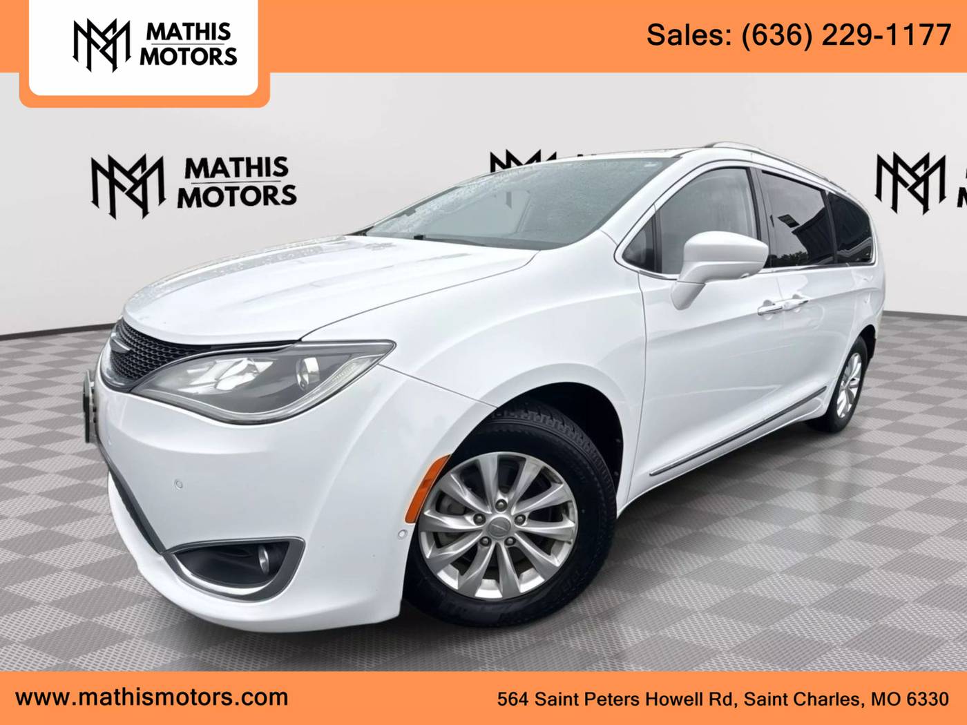 2018 Chrysler Pacifica Touring L Plus — Minivan — 127,318 mi — St Charles, MO