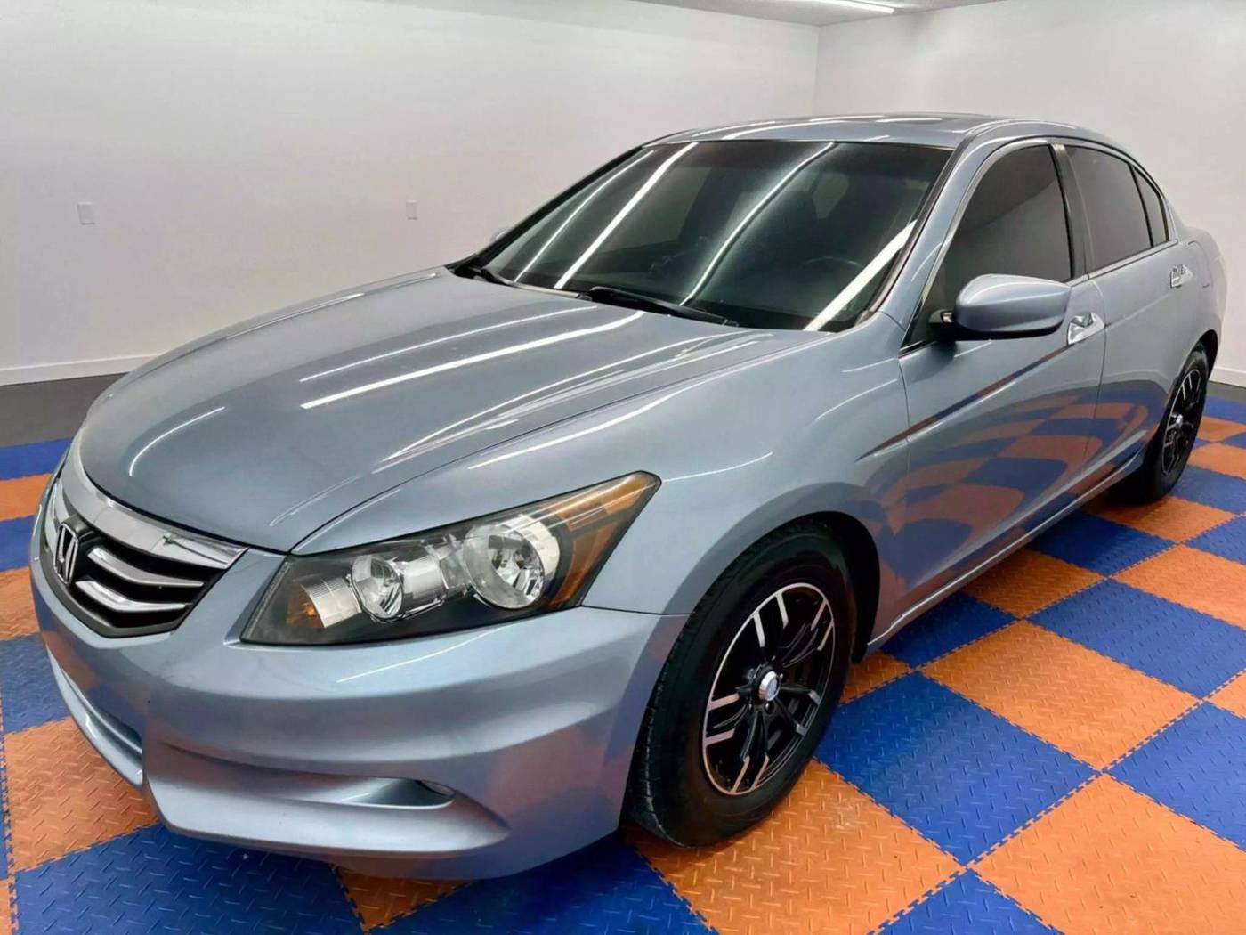 2012 Honda Accord EX-L V6 — Sedan — 177,914 mi — Mooresville, IN