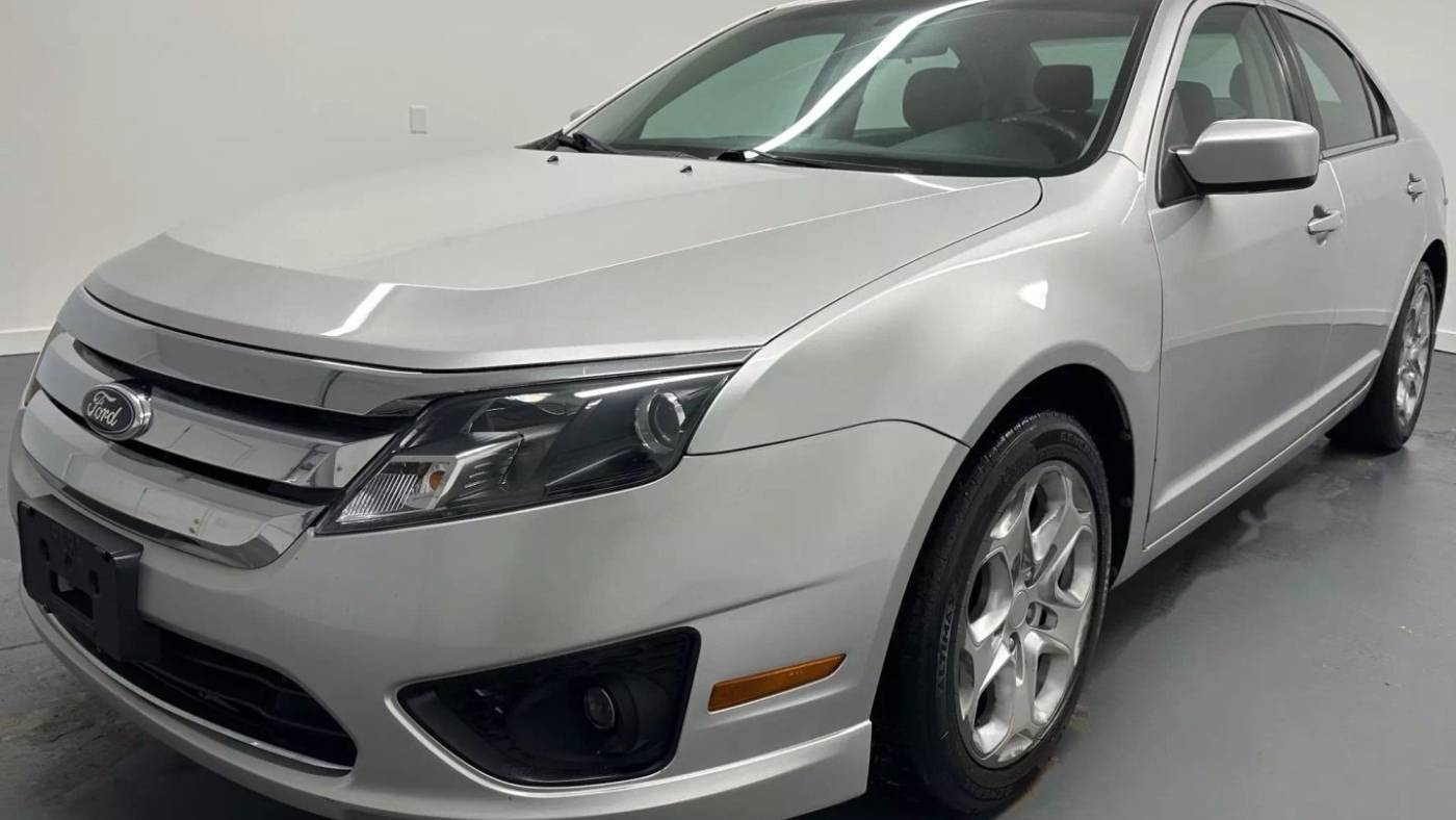 2011 Ford Fusion SE — Sedan — 69,996 mi — Mooresville, IN