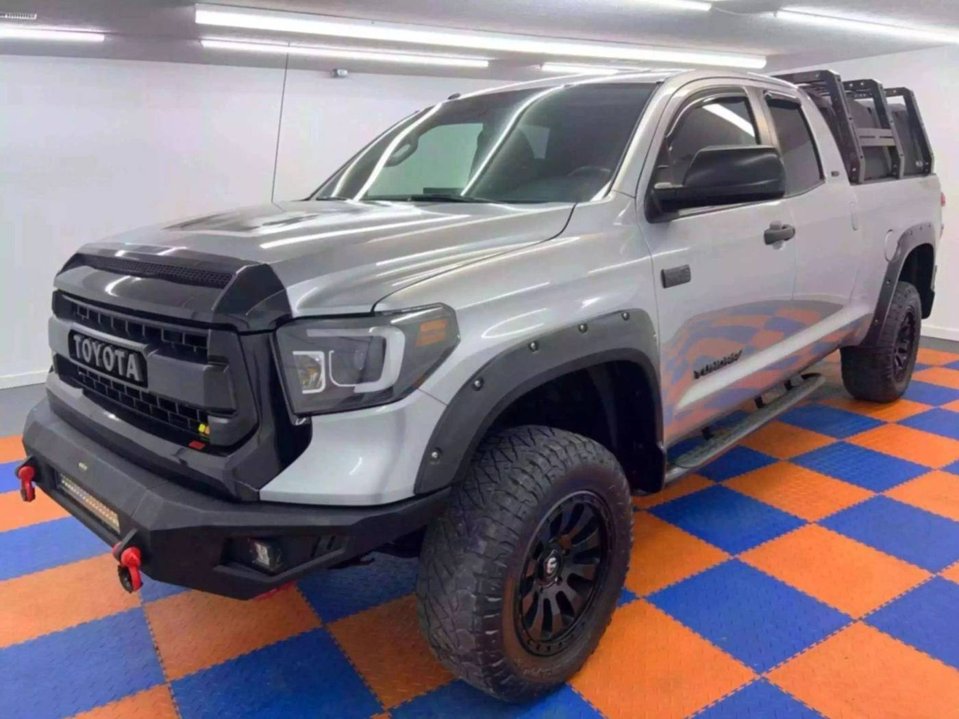 2017 Toyota Tundra SR5 — Pickup Truck — 113,874 mi — Mooresville, IN