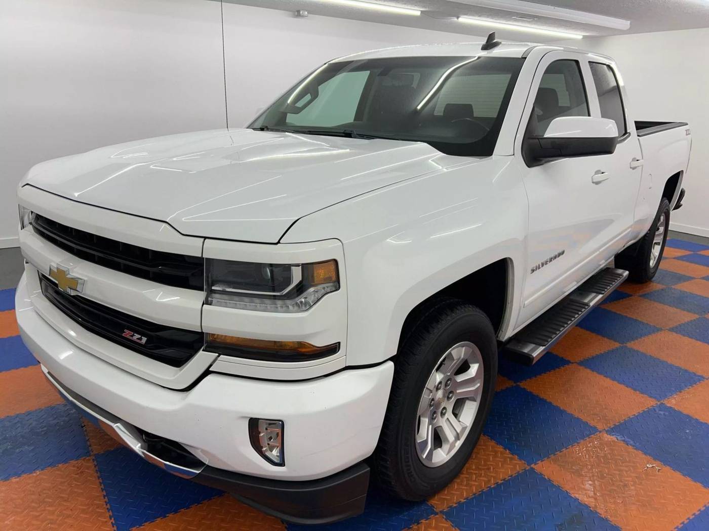 2018 Chevrolet Silverado 1500 LT — Pickup Truck — 129,973 mi — Mooresville, IN