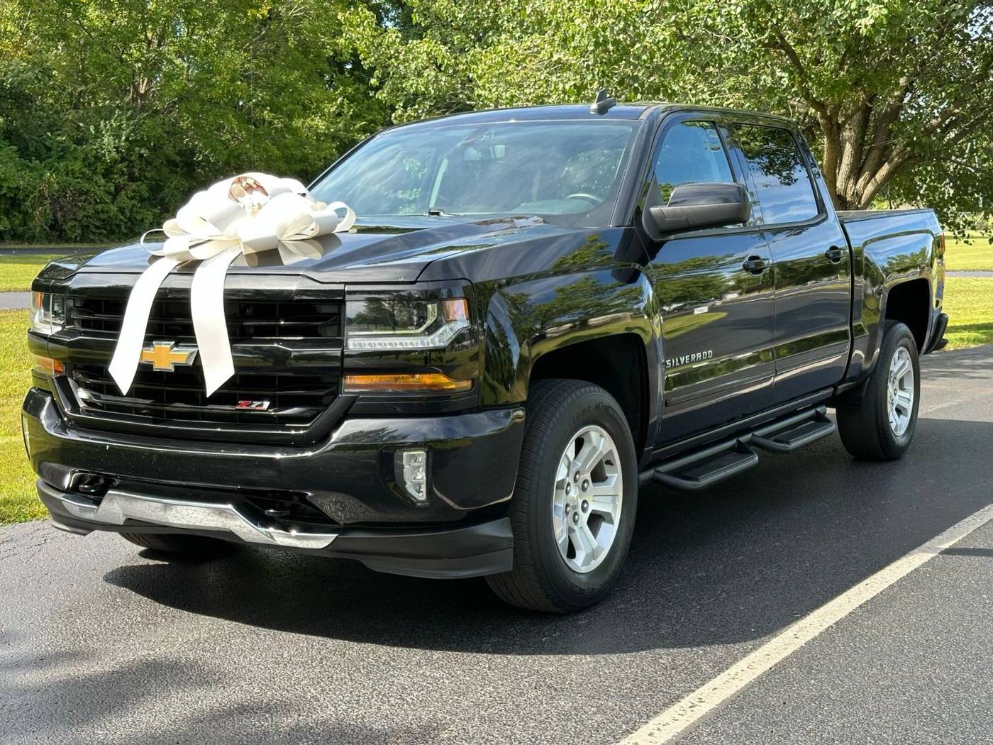 2017 Chevrolet Silverado 1500 LT — Pickup Truck — 86,596 mi — Mooresville, IN