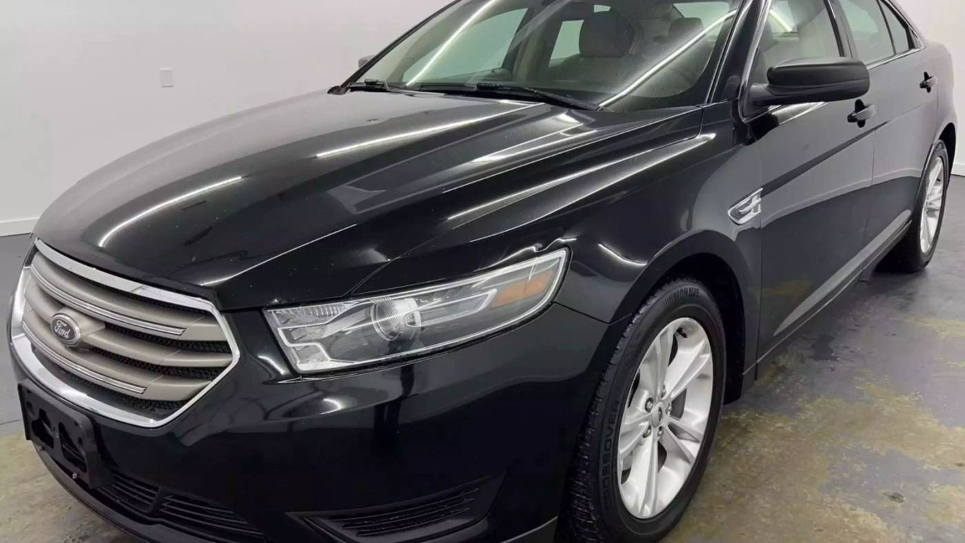 2016 Ford Taurus SE — Sedan — 179,675 mi — Mooresville, IN