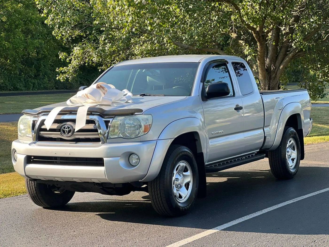 2010 Toyota Tacoma Base — Pickup Truck — 53,986 mi — Mooresville, IN