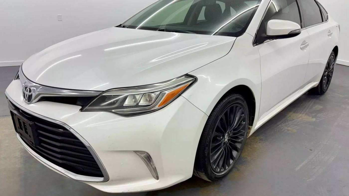 2016 Toyota Avalon Touring — Sedan — 168,658 mi — Mooresville, IN