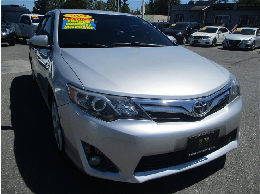 2013 Toyota Camry XLE V6 — Sedan — 38,529 mi — Everett, WA