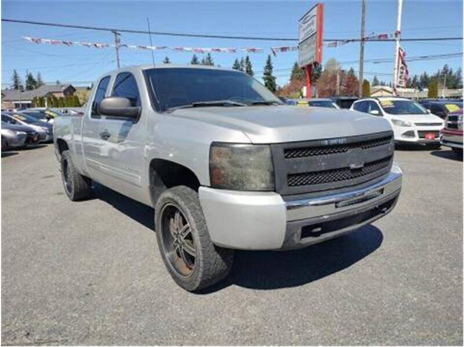2011 Chevrolet Silverado 1500 LT — Pickup Truck — 175,045 mi — Everett, WA