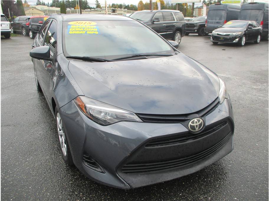 2018 Toyota Corolla LE — Sedan — 93,750 mi — Everett, WA