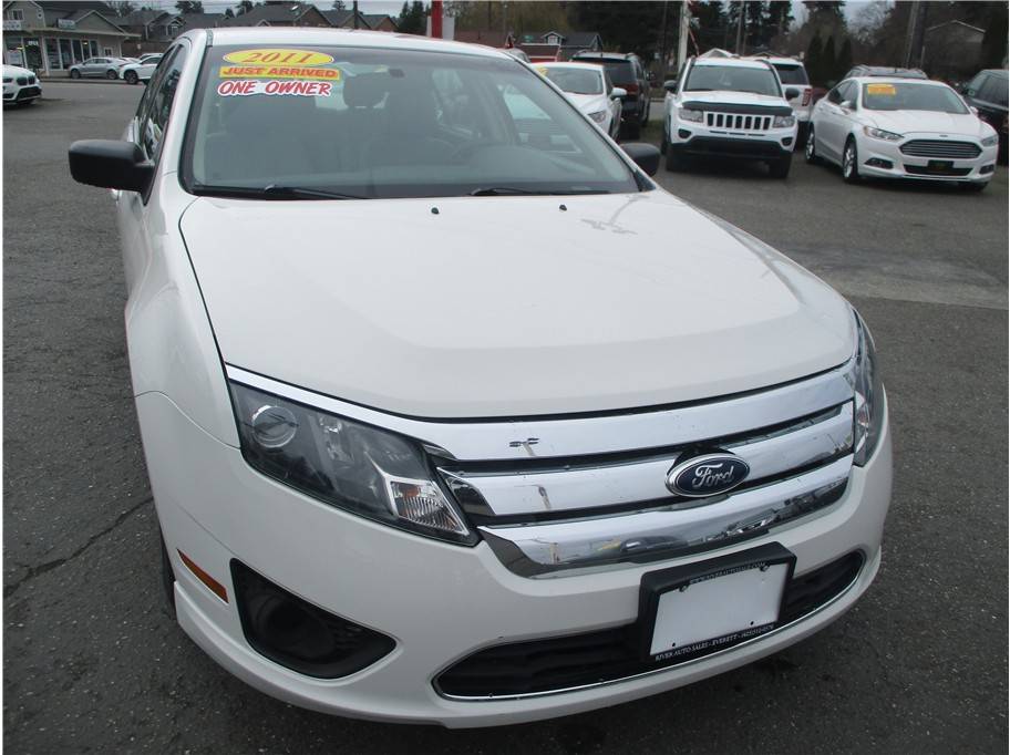 2011 Ford Fusion S — Sedan — 116,756 mi — Everett, WA