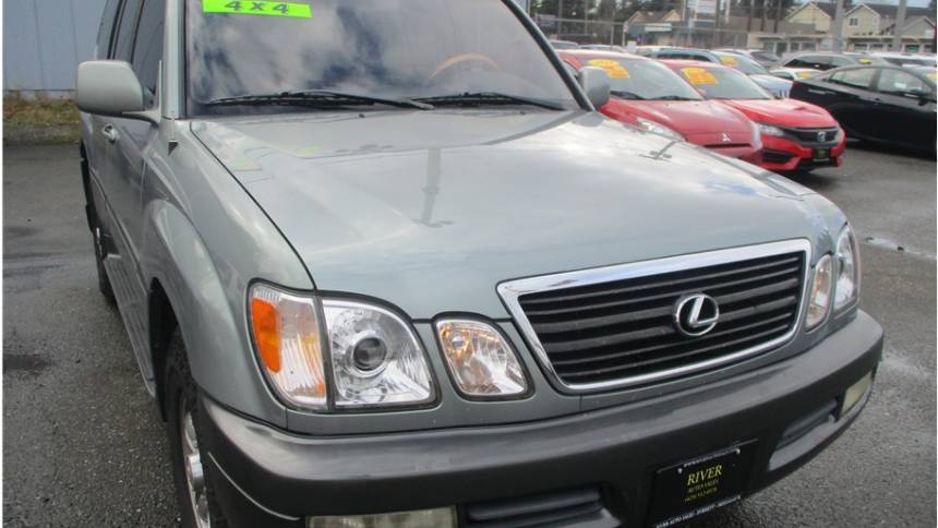 2001 Lexus LX 470 Base