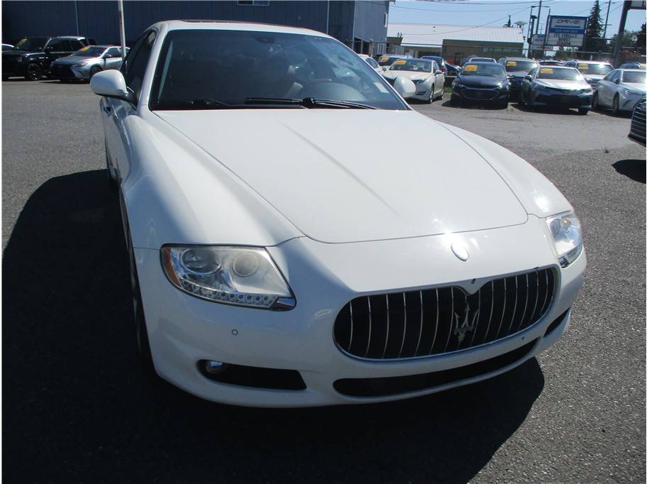 2009 Maserati Quattroporte Base