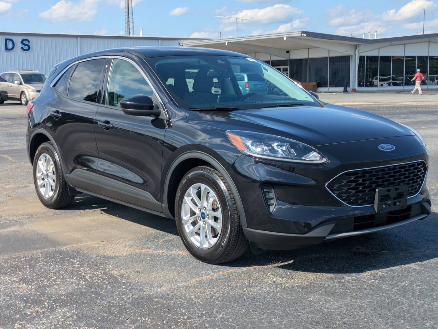 2021 Ford Escape SE — SUV — 28,405 mi — Siler City, NC