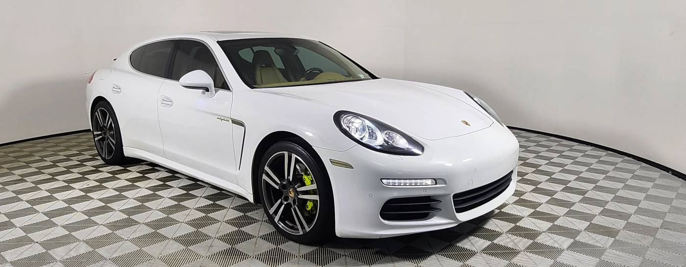 2015 Porsche Panamera S E-Hybrid