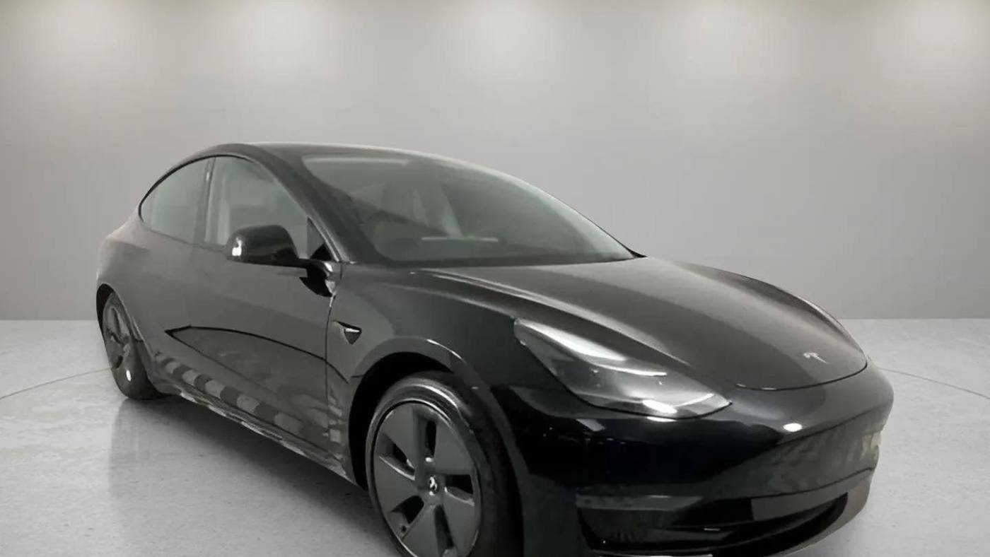 2018 Tesla Model 3 Long Range — Sedan — 43,766 mi — Plantation, FL