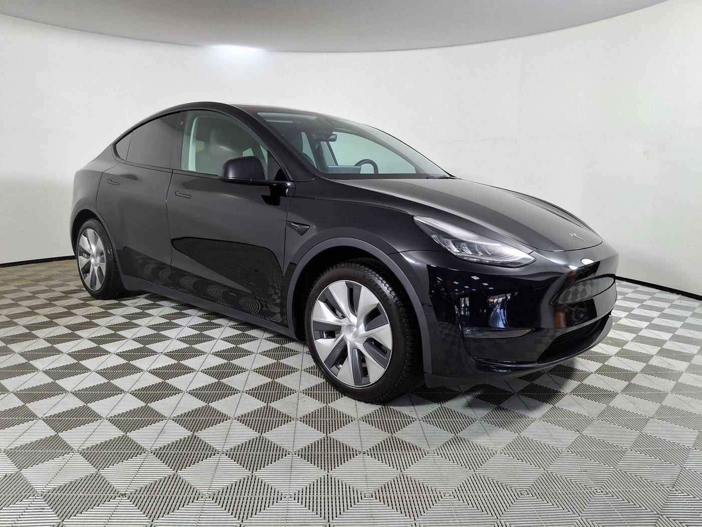 2022 Tesla Model Y Long Range — SUV — 68,294 mi — Plantation, FL