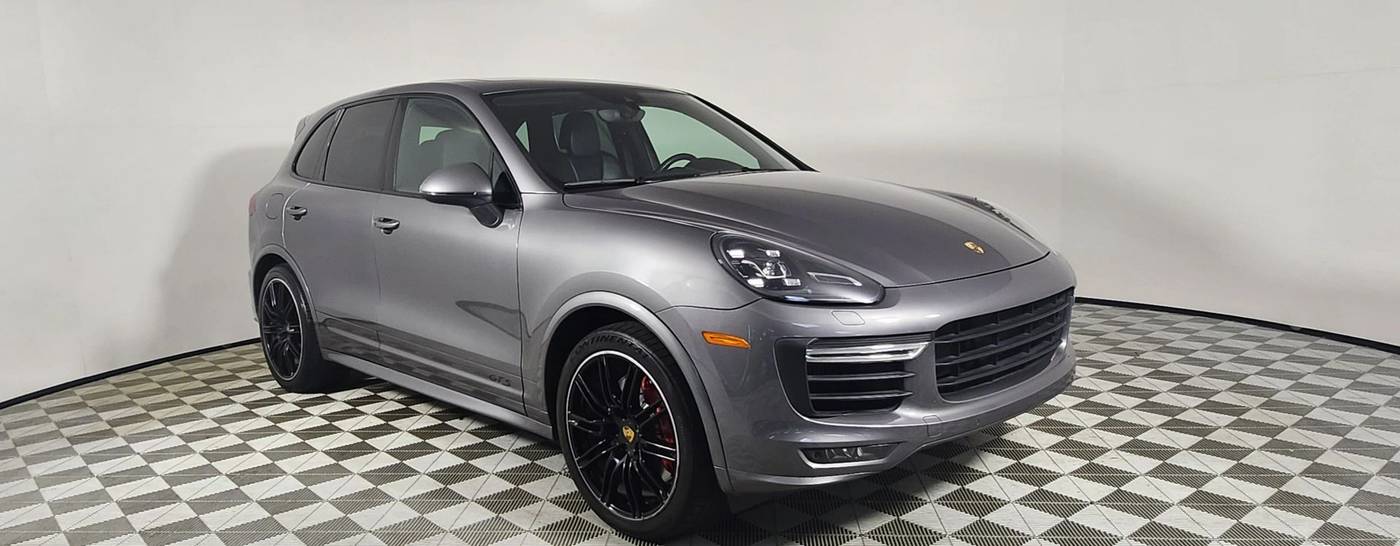 2016 Porsche Cayenne GTS