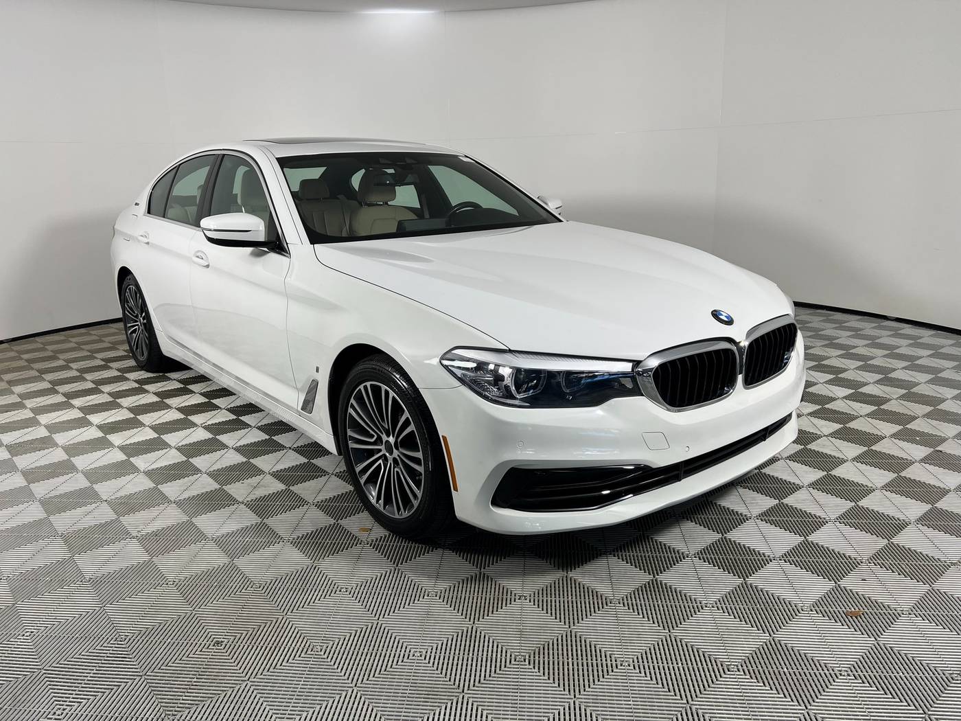 2019 BMW 5 Series 530e — Sedan — 63,952 mi — Plantation, FL