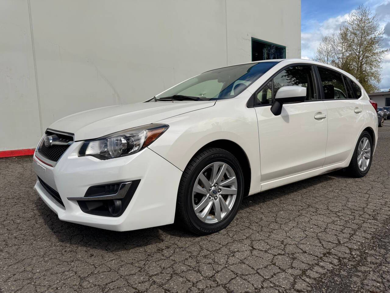 2016 Subaru Impreza 2.0i Premium — Wagon — 117,469 mi — Kirkland, WA