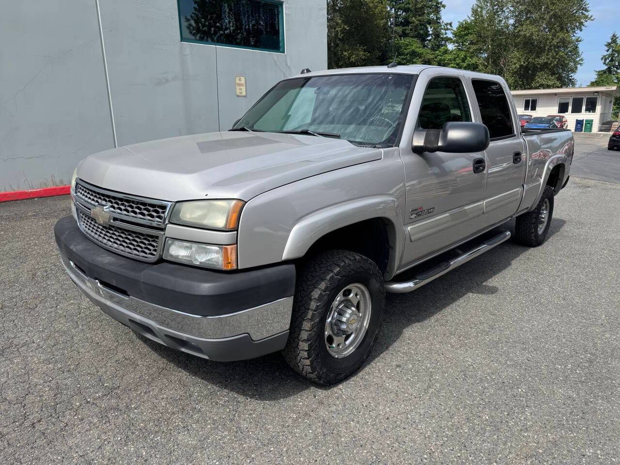 2005 Chevrolet Silverado 2500HD LT — Pickup Truck — 186,962 mi — Kirkland, WA