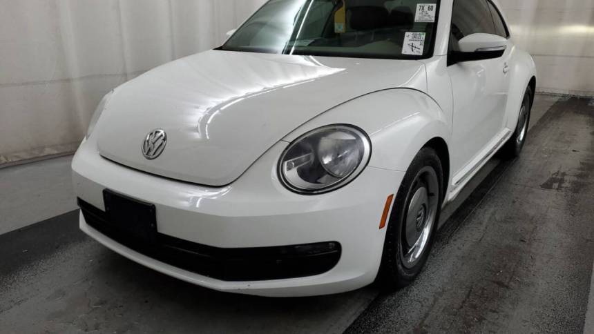 2013 Volkswagen Beetle 2.5 — Hatchback — 122,149 mi — Kirkland, WA
