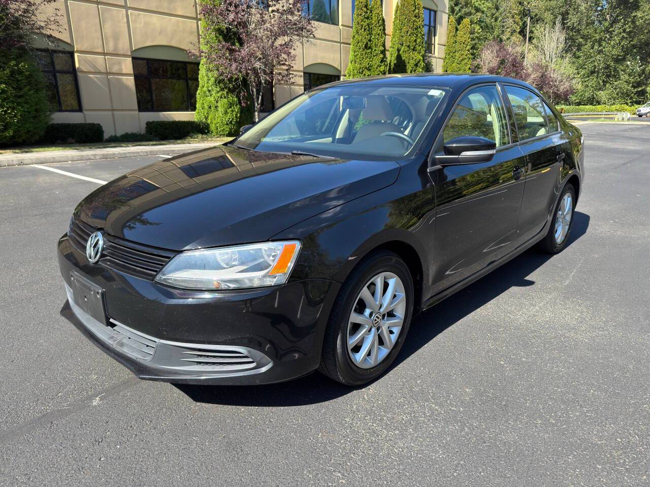 2011 Volkswagen Jetta SE — Sedan — 110,277 mi — Kirkland, WA