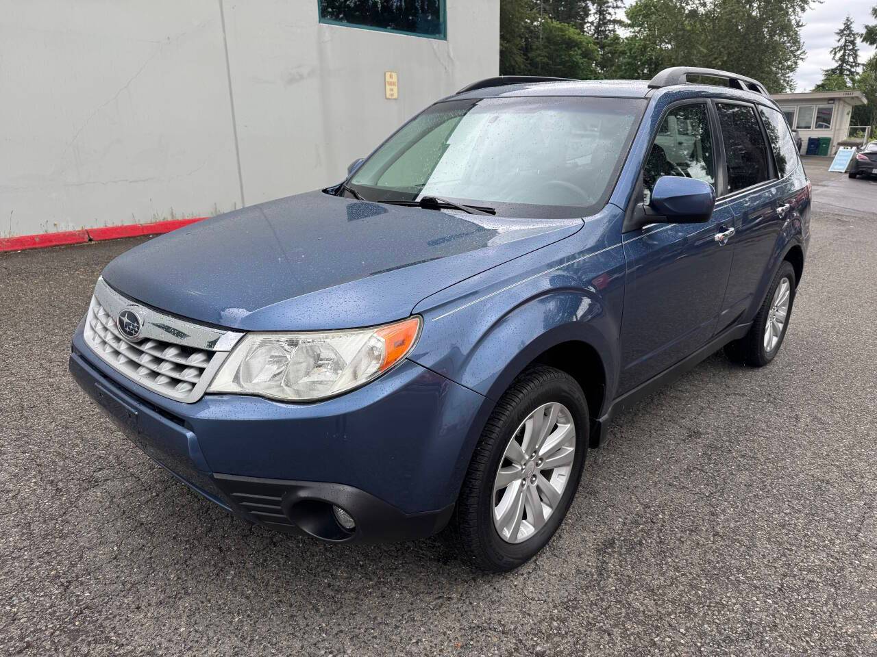 2012 Subaru Forester 2.5X Limited — SUV — 141,489 mi — Kirkland, WA