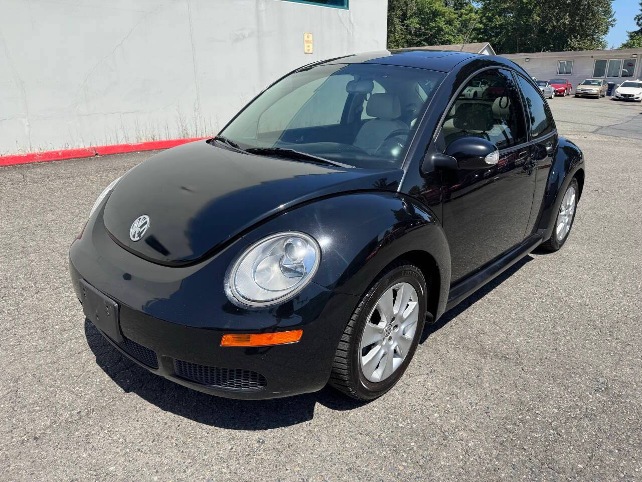 2010 Volkswagen New Beetle Base — Coupe — 140,952 mi — Kirkland, WA