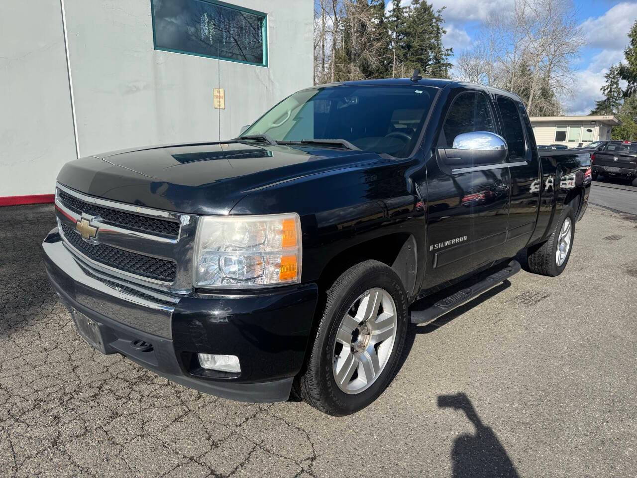 2008 Chevrolet Silverado 1500 LS — Pickup Truck — 180,563 mi — Kirkland, WA