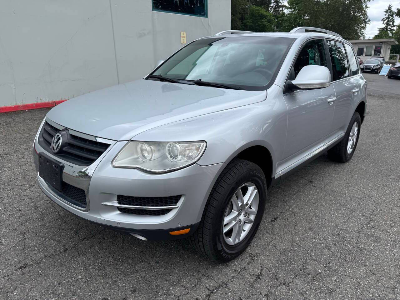 2009 Volkswagen Touareg V6 — SUV — 122,694 mi — Kirkland, WA