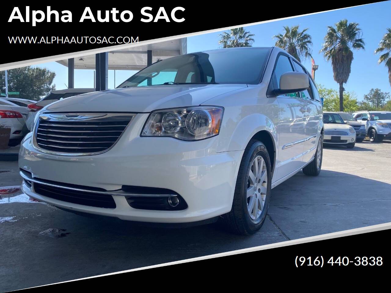 2016 Chrysler Town & Country Touring — Minivan — 100,912 mi — Sacramennto, CA