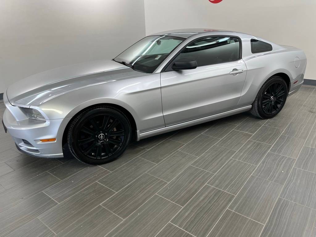 2013 Ford Mustang V6 — Coupe — 152,288 mi — Wichita Falls, TX
