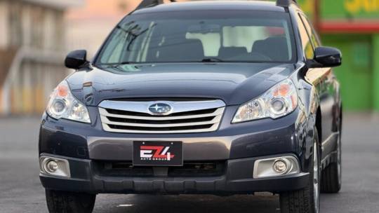 2012 Subaru Outback 2.5i — SUV — 106,723 mi — North Hills, CA