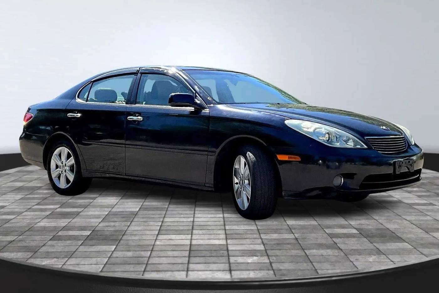 2005 Lexus ES ES 330 — Sedan — 240,808 mi — Raleigh, NC